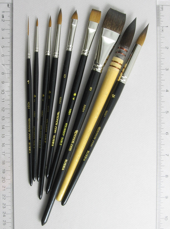 Inspiration Set of 9 Art Brushes: Full Length Shot with Rulers